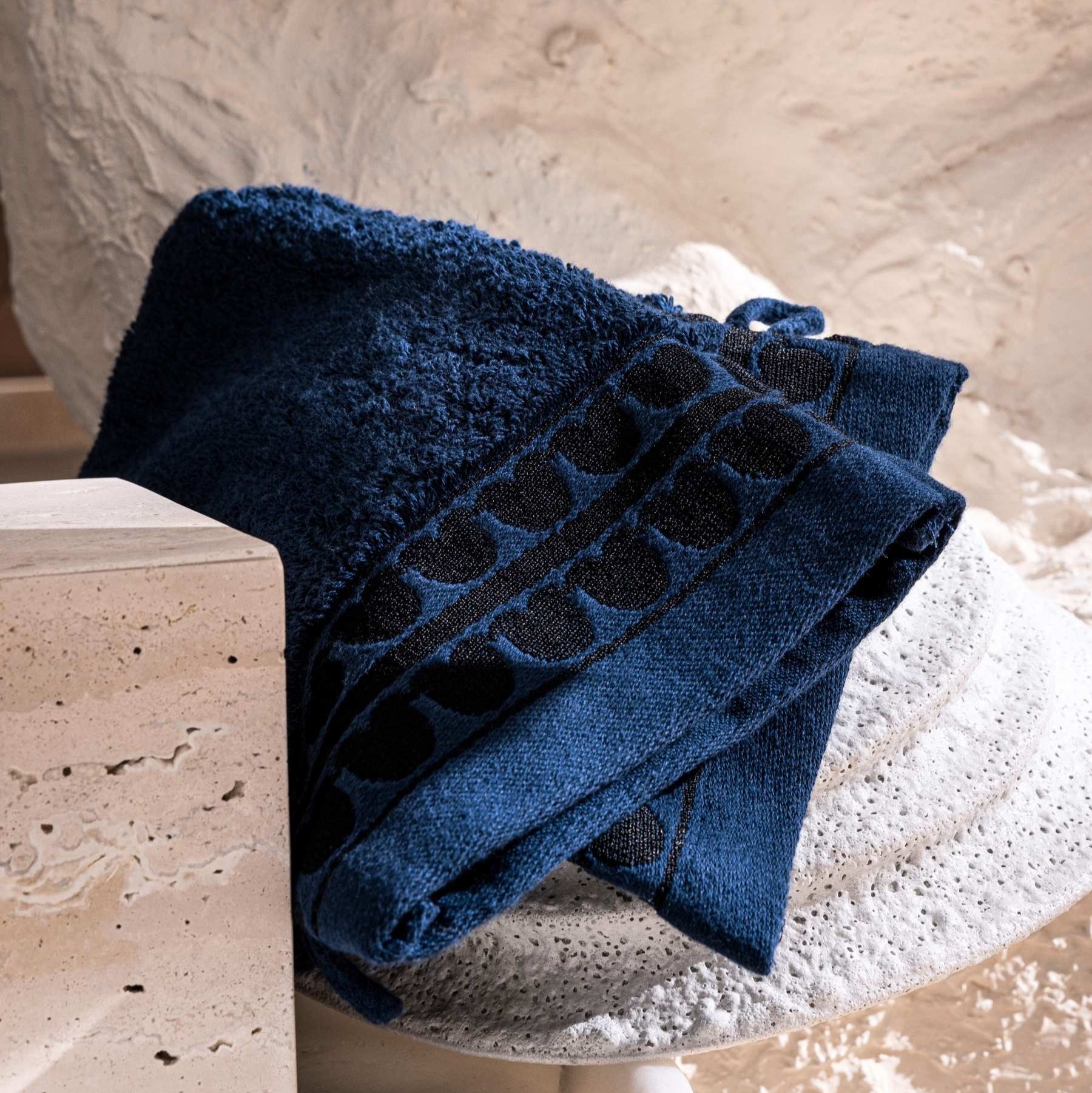 #couleur_Bleu Marine