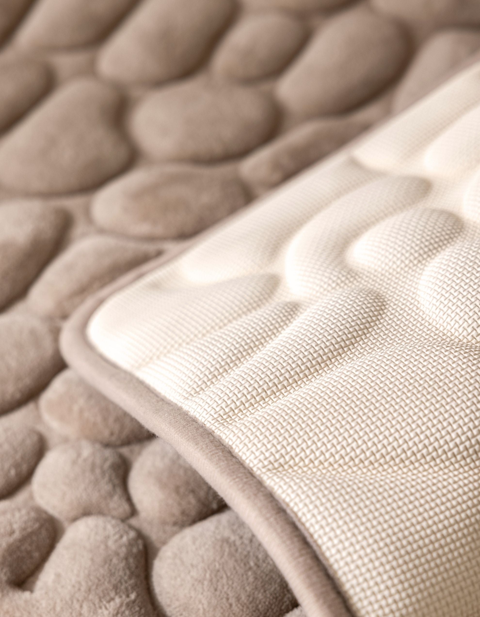 LE TAPIS DE BAIN GALET | BEIGE TAUPE